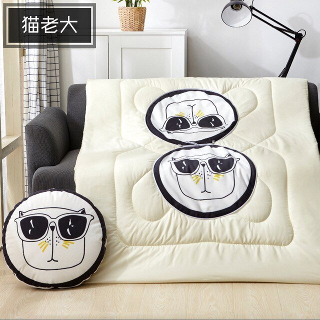 40cm Multifunction Cartoon Cool Cat Plush Round Portable Cushion Blanket Air Conditioning Quilt Throw Pillows for Car Sofa - PetsDzign