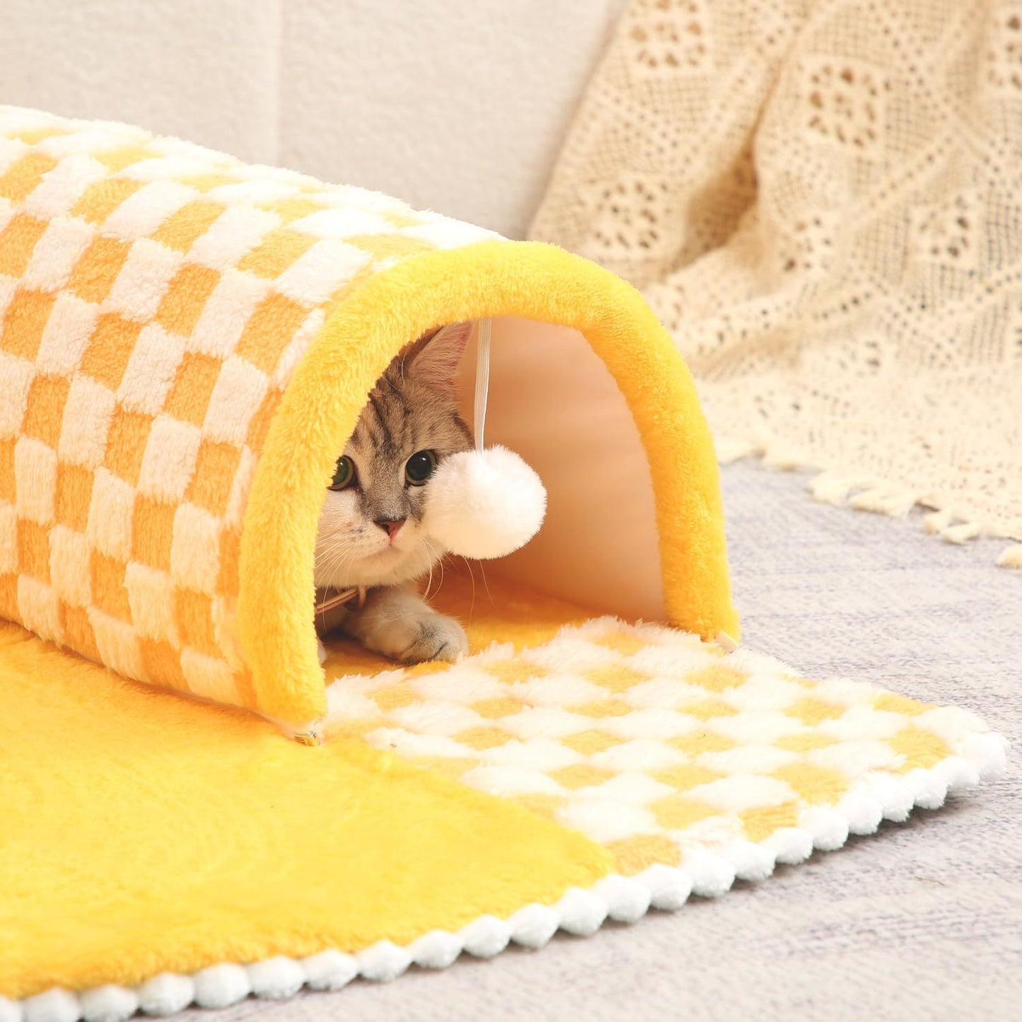 2 In 1 Dog Cat Bed Tunnel Cute Fan Shaped Pet Bed Funny Plush Plaid