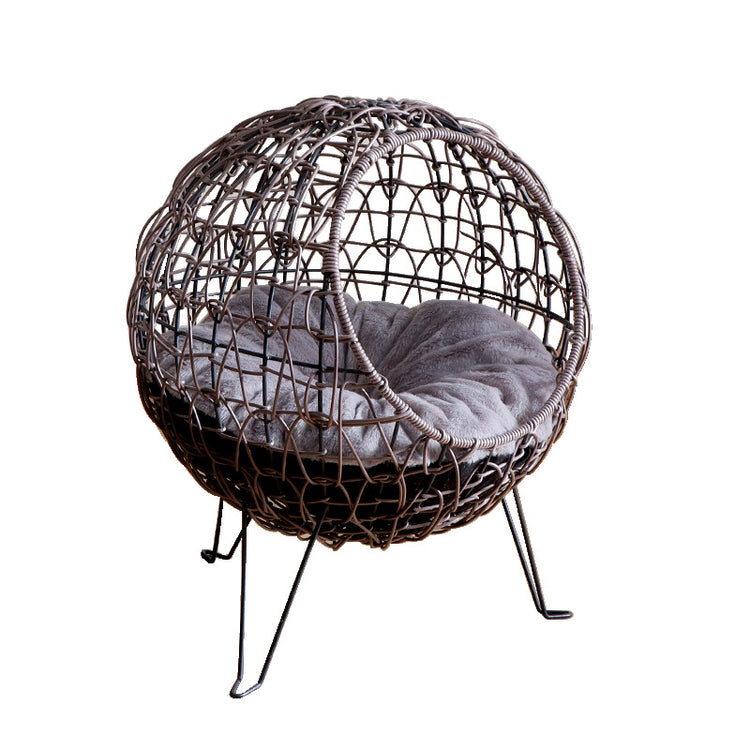 Cat bed. Ratten woven