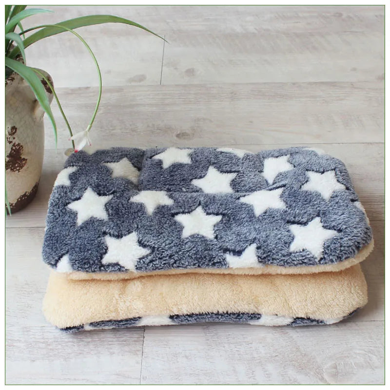 Warm Soft Fleece Pet Mat -Travel Mat Cat  Dog  Puppy Cushion -Pet Pad Dog Bed  - Size for Small And Large Dogs