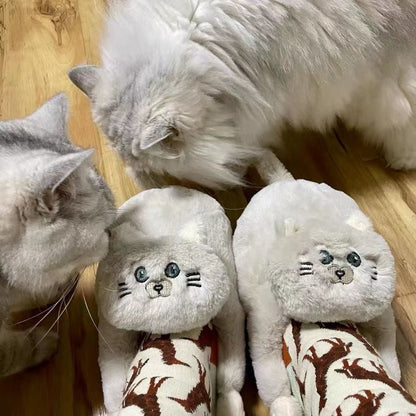 Cute Cat Hug Plush Cotton Slippers - PetsDzign